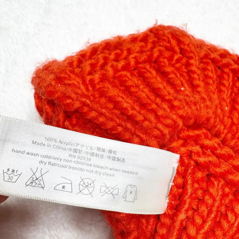FOSSIL Orange Winter Knit Pom-pom Hat & Gloves Matching Cold Weather Set